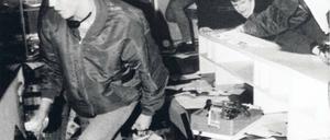 Der Sturm. Die Stasi-Zentrale in der Berliner Normannenstraße am 15. Januar 1990.Fotos: 