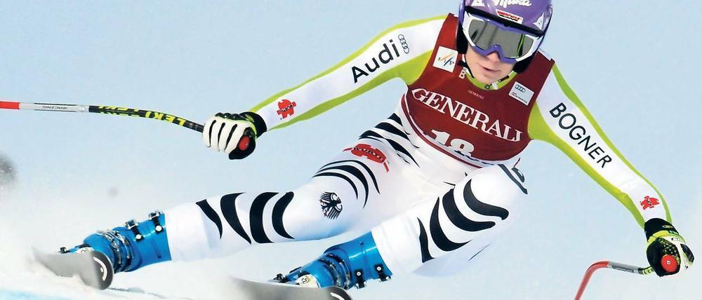 Im Wohnzimmer der Rivalin. Maria Riesch hat auf neuen Ski die ersten Abfahrten von Lake Louise gewonnen. Foto: AFP