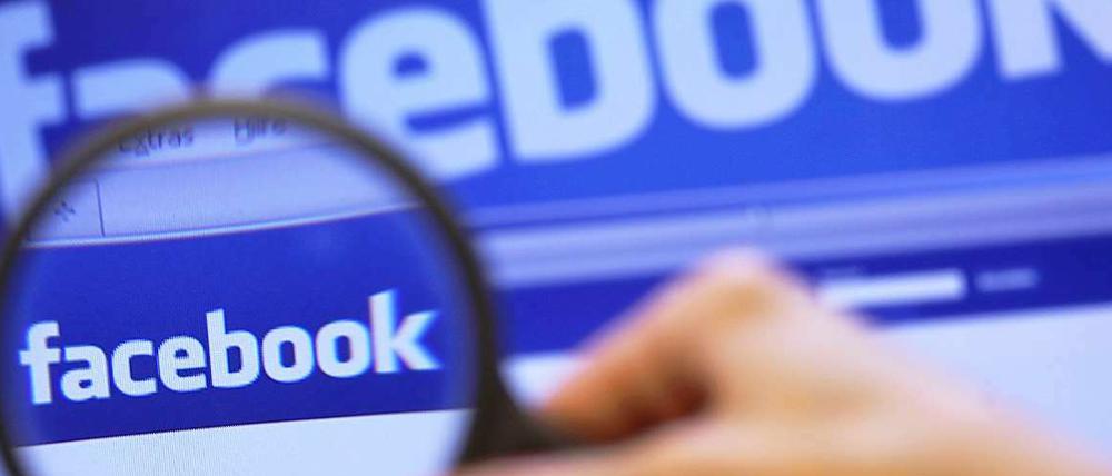 Wowereit hat nur 4.300, Künast über 5.800 Facebook-Freunde.