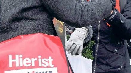 Wir von hier. In West-Berlin ist die Linkspartei immer noch nicht richtig angekommen, im Ostteil aber tief verankert. Das Foto zeigt einen Stand am Samstag in Pankow.