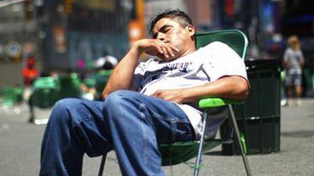 Schlaf - mit Jetlag kann er zum Problem werden.