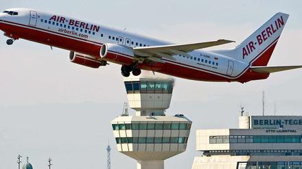 Air Berlin startet durch. Ab Mai 2010 soll vier mal pro Woche ein Non-Stop-Flug von Berlin-Tegel nach New York abfliegen.