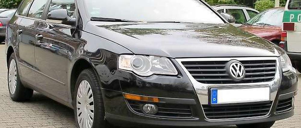 Die Polizei sucht nach einem VW Passat-Kombi, mit dem der Täter Mirco am 3. September entführt haben soll.