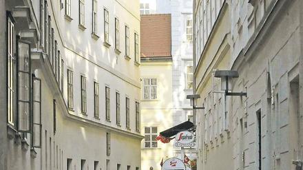 Hier sagen sich Metzger und Pospischill gute Nacht. Die Blutgasse in Wien. 