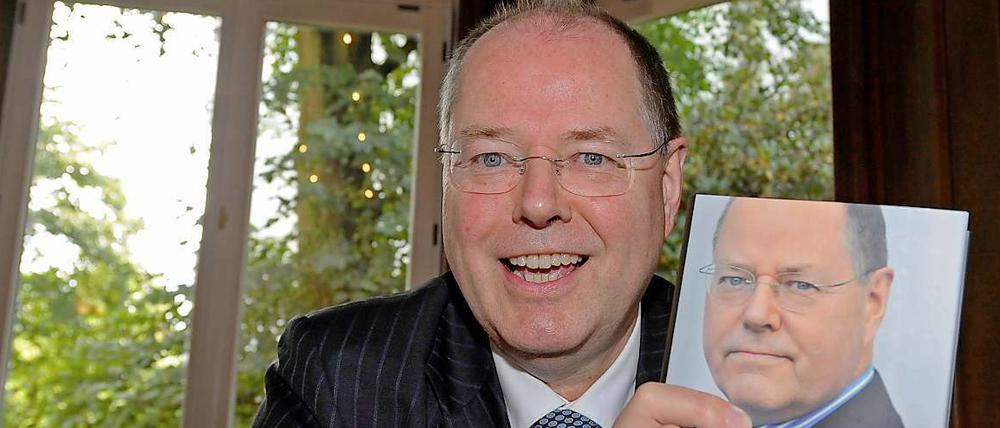 Ein Mann - ein Buch. Peer Steinbrück glaubt, dass er alles richtig gemacht hat.