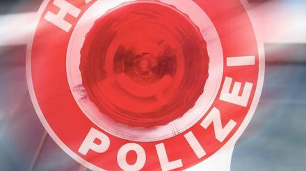 Freund und bezahlter Helfer? Die Hamburger Polizei bittet zur Kasse, wenn sie zu Bagatellunfällen gerufen wird. Das könnte ein Vorbild für Brandenburg sein. 