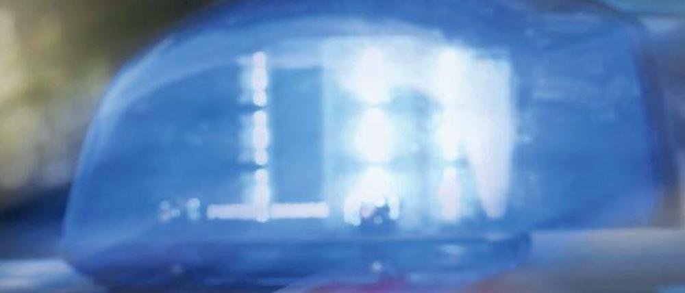 Freund und bezahlter Helfer? Die Hamburger Polizei bittet zur Kasse, wenn sie zu Bagatellunfällen gerufen wird. Das könnte ein Vorbild für Brandenburg sein. 