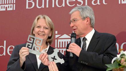 Schon am 3. Oktober bekam Hannelore Kraft den Schlüssel in die Hand gedrückt.