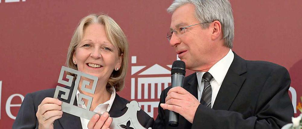 Schon am 3. Oktober bekam Hannelore Kraft den Schlüssel in die Hand gedrückt.