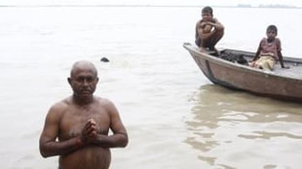 Der Ganges ist den Hindus heilig.