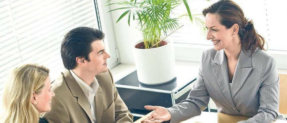 Wie teuer wird das? Der Umfang der Provisionen ist oft nicht erkennbar, Honorare sind dagegen zumeist transparent.