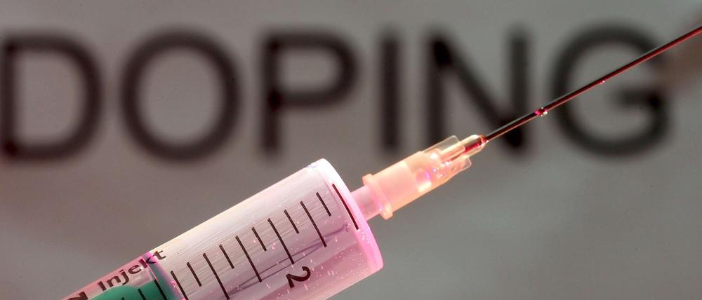 Schwarzmarkt-Produkte gelten ab Januar 2011 auch als Dopingmittel.