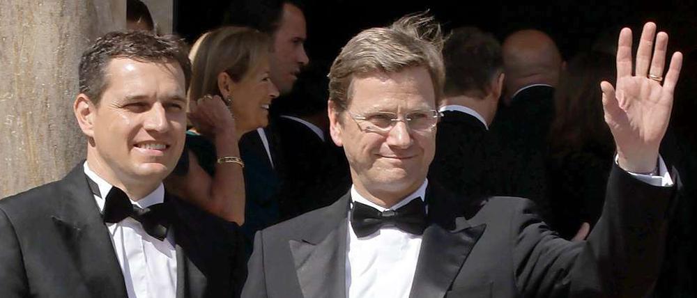 Guido Westerwelle mit Michael Mronz.