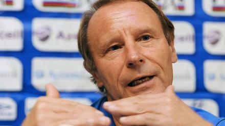 Berti Vogts glaubt nicht an eine Überraschung im Spiel gegen Deutschland.