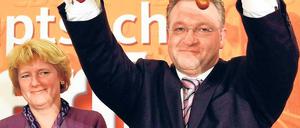 CDU-Landeschef Frank Henkel (mit der CDU-Bundestagsabgeordneten Monika Grütters) sucht noch nach Profil.