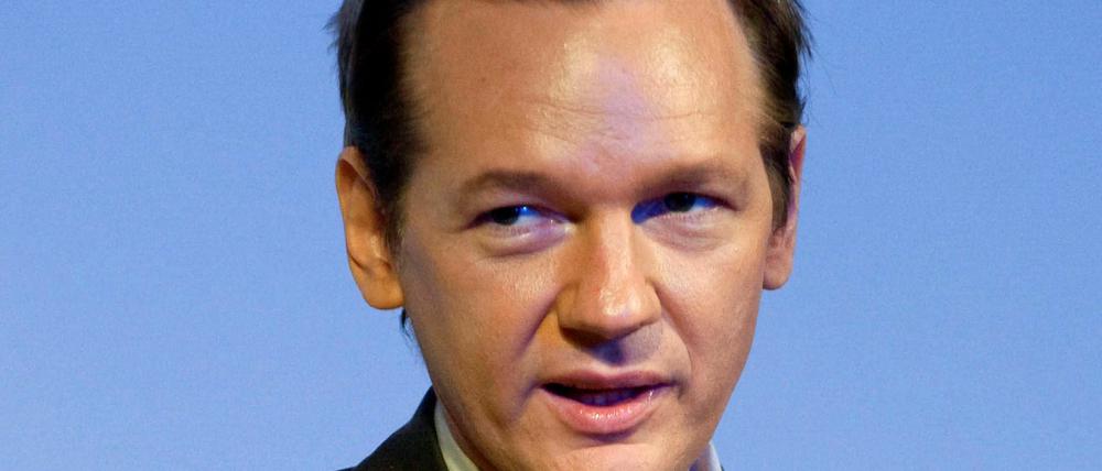 Julian Assange.