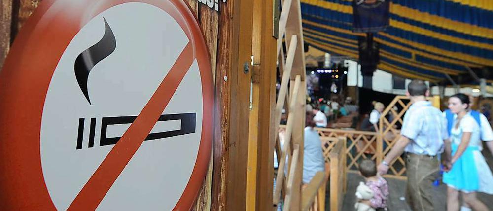 Rauchverbot in Bayern als Vorbild für Berlin.