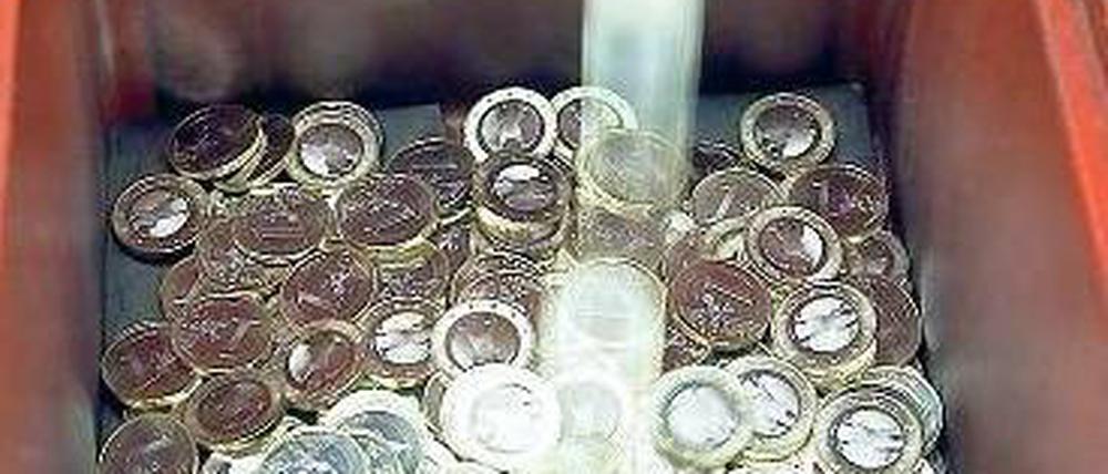 Es wird wieder ausgeschüttet. Prognosen zufolge sollten die Dividenden im kommenden Jahr im Schnitt um zwölf Prozent steigen. Foto: ddp