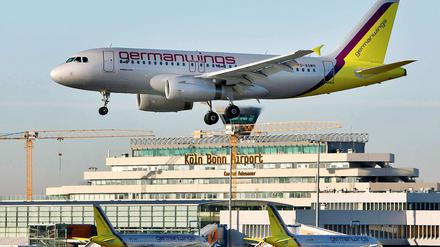 Billigflieger wie Germanwings könnten bald weniger billig sein - unfreiwillig. 