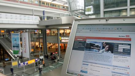 Wlan gibt es schon am Hauptbahnhof, Klaus Wowereit hätte es gern für die gesamte Berliner Innenstadt.