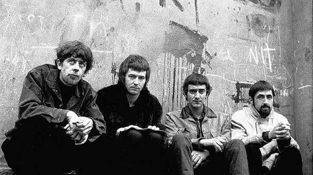 John Mayall's Bluesbreakers 1966: v. l. n. r. John Mayall, Eric Clapton, John McVie, Hughie Flint.
