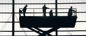 Nach oben. Die Bauwirtschaft konnte nach dem harten Winter vieles nachholen.