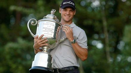Martin Kaymer mit der Wanamaker-Trophy.