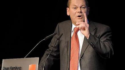 Olaf Scholz (SPD) hält die Erhöhung der Hartz IV-Sätze für zwingend. (hier Im Juni 2010 in Hamburg)