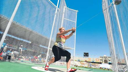 Goldene Runde. Betty Heidler hatte in Barcelona den Dreh raus. Foto: AFP