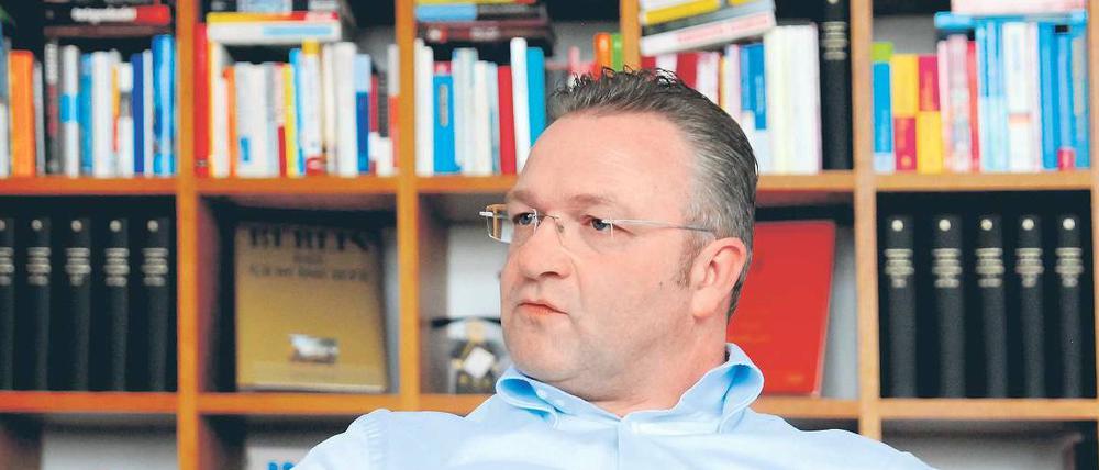 Der Chef. Frank Henkel führt seit 2008 die Berliner CDU – heraus aus der Streitlust, hin zu neuen Konzepten und wohl auch in den Wahlkampf 2011. 