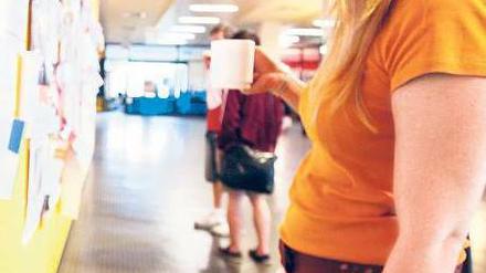 Jobsuche. Viele Studierende müssen neben dem Bachelor Geld verdienen. Foto: dpa