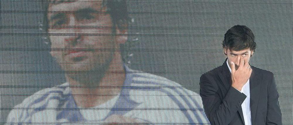 Reale Tränen. Raul verkündet seinen Abschied aus Madrid.
