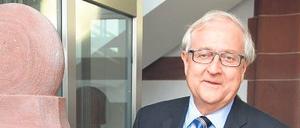 Rentenpolitiker. Bundeswirtschaftsminister Rainer Brüderle (FDP) schlägt vor, die 2009 beschlossene Rentengarantie wieder aufzuheben. 