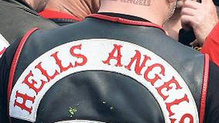 Auf ewig treu. Das Mordopfer wollte laut Polizei von den Hells Angels zu den Bandidos überlaufen – und wurde demnach Opfer eines Racheakts. Foto: ddp