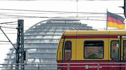 Den Berliner S-Bahnen bekommt offenbar die Hitze nicht.