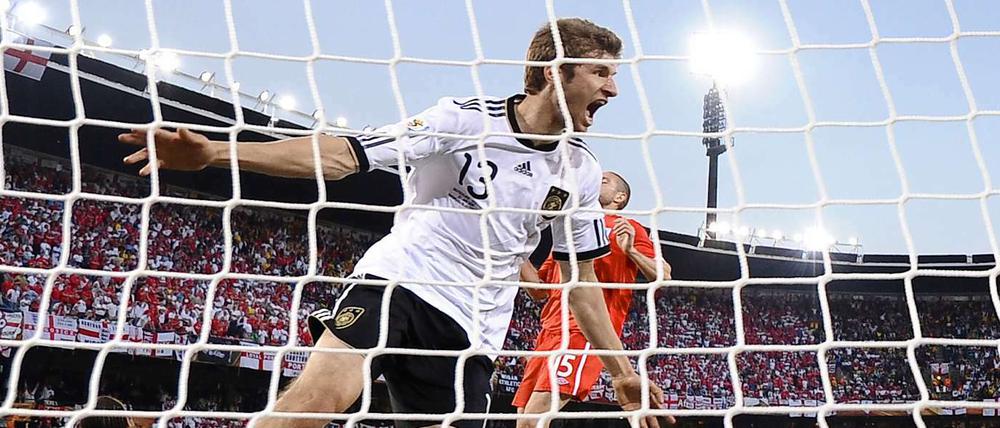 Großer Sport. Thomas Müller trifft zweimal gegen England und ist längst unverzichtbar für Joachim Löw.