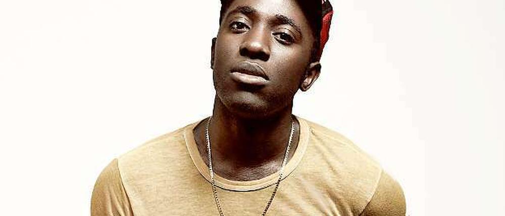 Kele Okereke hat die Gitarre in die Ecke gestellt. Er experimentiert jetzt lieber mit Synthesizern.