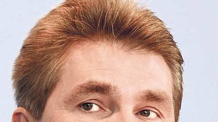Was macht er? FDP-Spitzenkandidat Andreas Pinkwart hat die Möglichkeit, in eine Ampelkoalition zu gehen. Aber er will dafür klare Zusagen von SPD und Grünen.