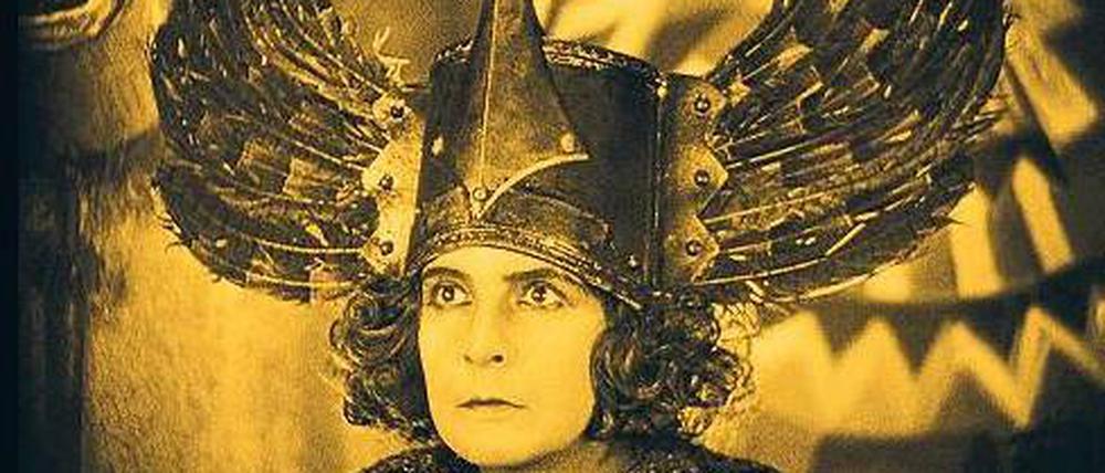 Brunhild, die Herrscherin von Isenland, die Siegfried für Gunther bezwingt.