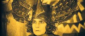 Brunhild, die Herrscherin von Isenland, die Siegfried für Gunther bezwingt. 