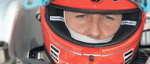 Nachdenklich. Trotz des vierten Platzes ist Michael Schumacher nicht zufrieden. Foto: dpa