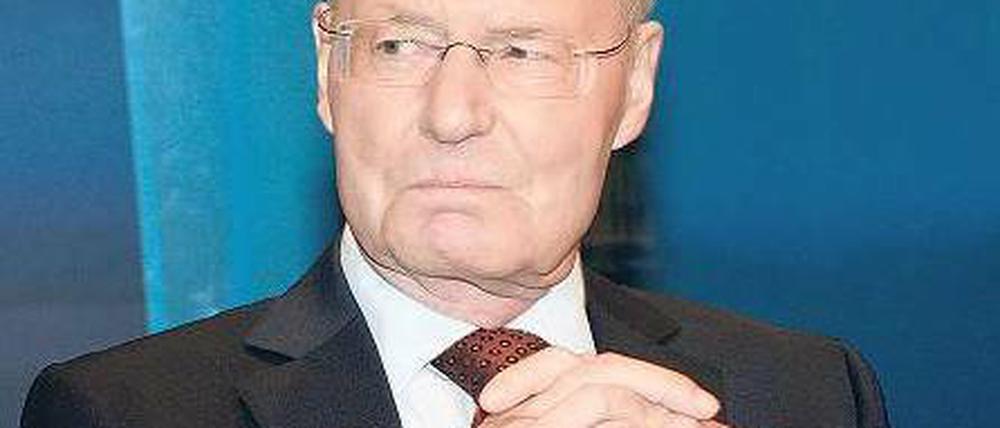 Erinnerungslücken. Hans-Olaf Henkel, der ehemalige Präsident des Bundesverbandes der deutschen Industrie, war Aufsichtsrat der IKB-Bank, die fast pleitegegangen wäre. Foto: p-a/ZB