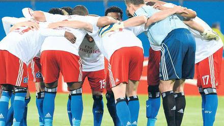Außen vor. Beim HSV gilt das Verhältnis zwischen der Mannschaft und Trainer Bruno Labbadia schon länger als gestört. 