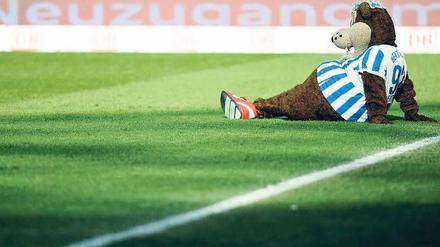 Die letzten Sonnenstrahlen. Noch genießt Hertha die Annehmlichkeiten eines Bundesligisten. Das könnte bald vorbei sein. 