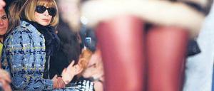 Kann sich nur mühsam beherrschen. Anna Wintour, Chefredakteurin der US-Ausgabe der „Vogue“, 61 Jahre alt. Foto: imago