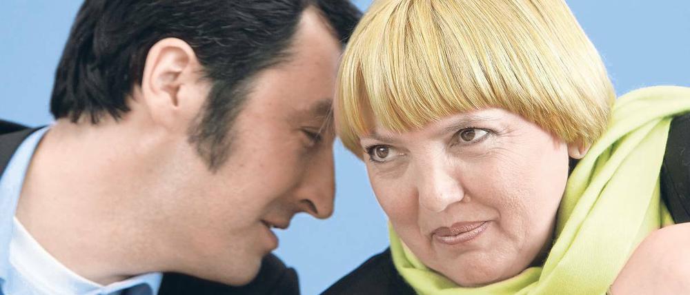 Claudia Roth und Cem Özdemir: Die Ökopartei lockt Wähler in NRW mit Energiepolitik an die Urne.