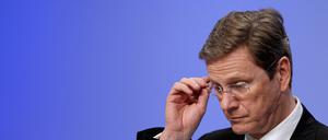 Guido Westerwelle räumt auf dem FDP-Parteitag Fehler ein.