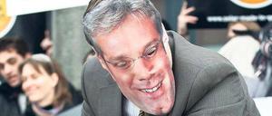 Röttgen-Maske. Solarunternehmer demonstrieren immer wieder gegen die geplanten Kürzungen. 