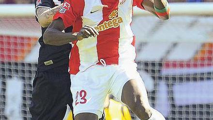 Immer mittendrin. Der Mainzer Aristide Bancé erzielte gestern zwei Tore.