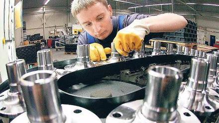 Hand anlegen. Der Maschinenbau sucht Absolventen von Unis und FHs. 